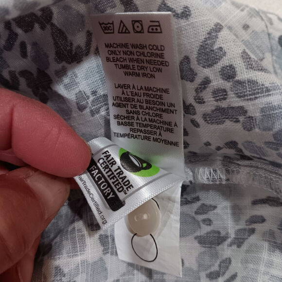 Aventura Women's Devon Popover Top - Picture 10 of 11